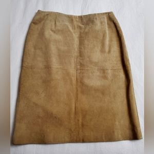 Vintage Newport News 100% Pig Leather Skirt  In Brown Women's Size 10 Classic